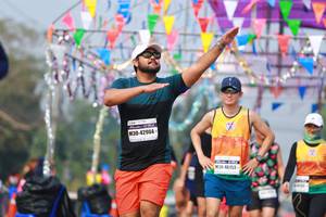 BIB: 42904, 46153
                            <button type="button" onclick="openModal(9916030)" class="btn btn-primary btn-sm float-right btn-popup" data-toggle="modal" data-target=".modal-high-quality">
                        <i class="fas fa-shopping-cart"></i> Add to Cart
                    </button>
                                            <button type="button" onclick="isThisMe(9916030, true)" class="btn btn-success btn-sm float-right btn-popup btn-isme hidden" data-toggle="tooltip" data-placement="bottom" title="นี่คือรูปของคุณใช่ไหม คลิกที่นี่เพื่อเอาเข้าอัลบั้ม">
                        <i class="fas fa-plus"></i> Add to album
                    </button>
                    <button type="button" onclick="isThisMe(9916030, false)" class="btn btn-warning btn-sm float-right btn-popup btn-isnotme hidden">
                        <i class="fas fa-ban"></i> Remove from album
                    </button>